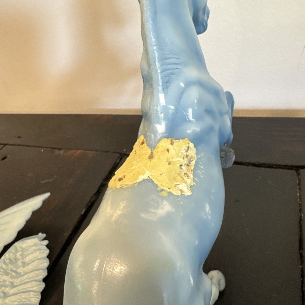 Breyer 1999 "Pegasus II" Light Blue Toys R Us classic size See Description - Picture 2 of 6
